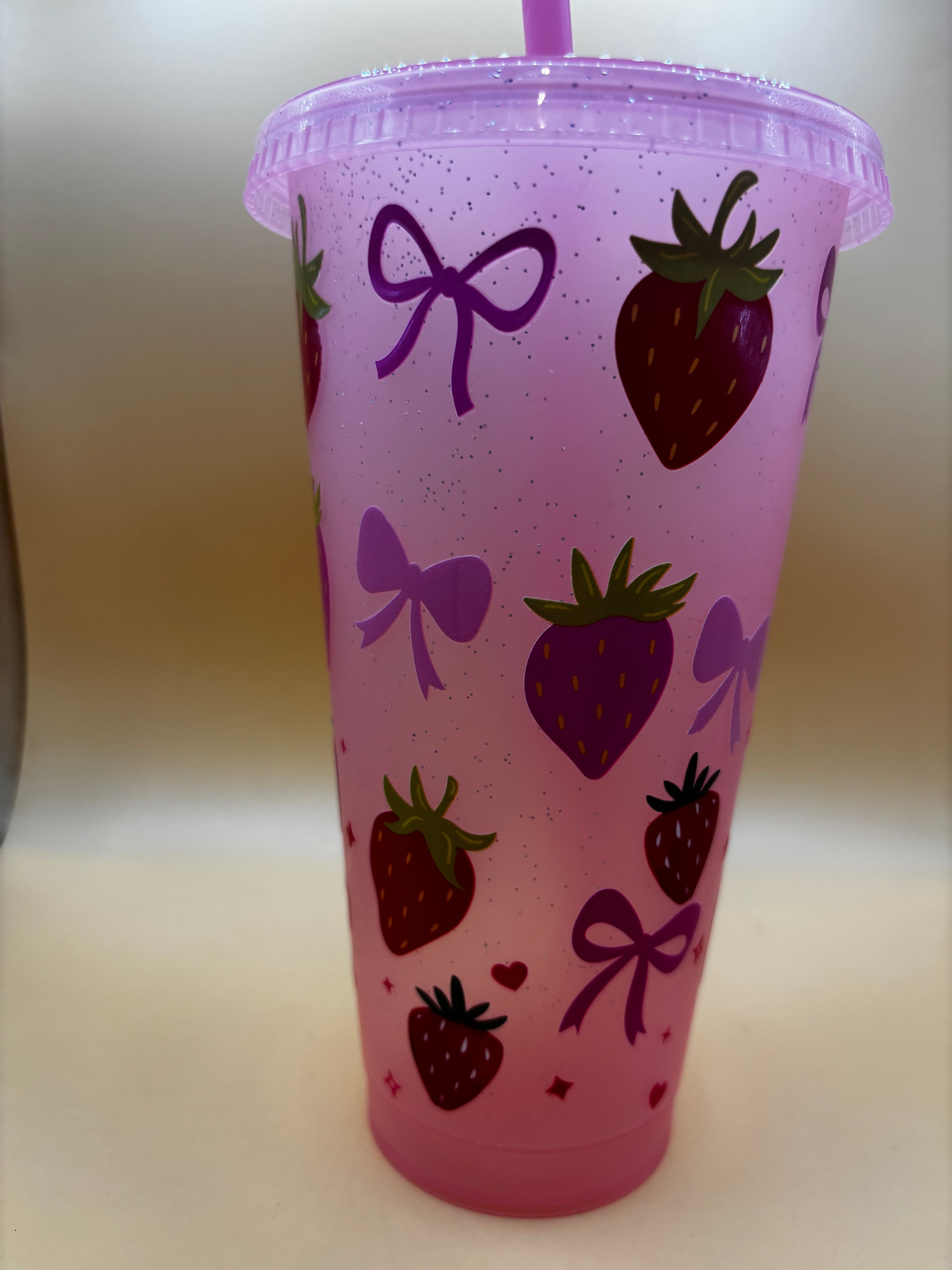 Strawberry and ribbon cold cup