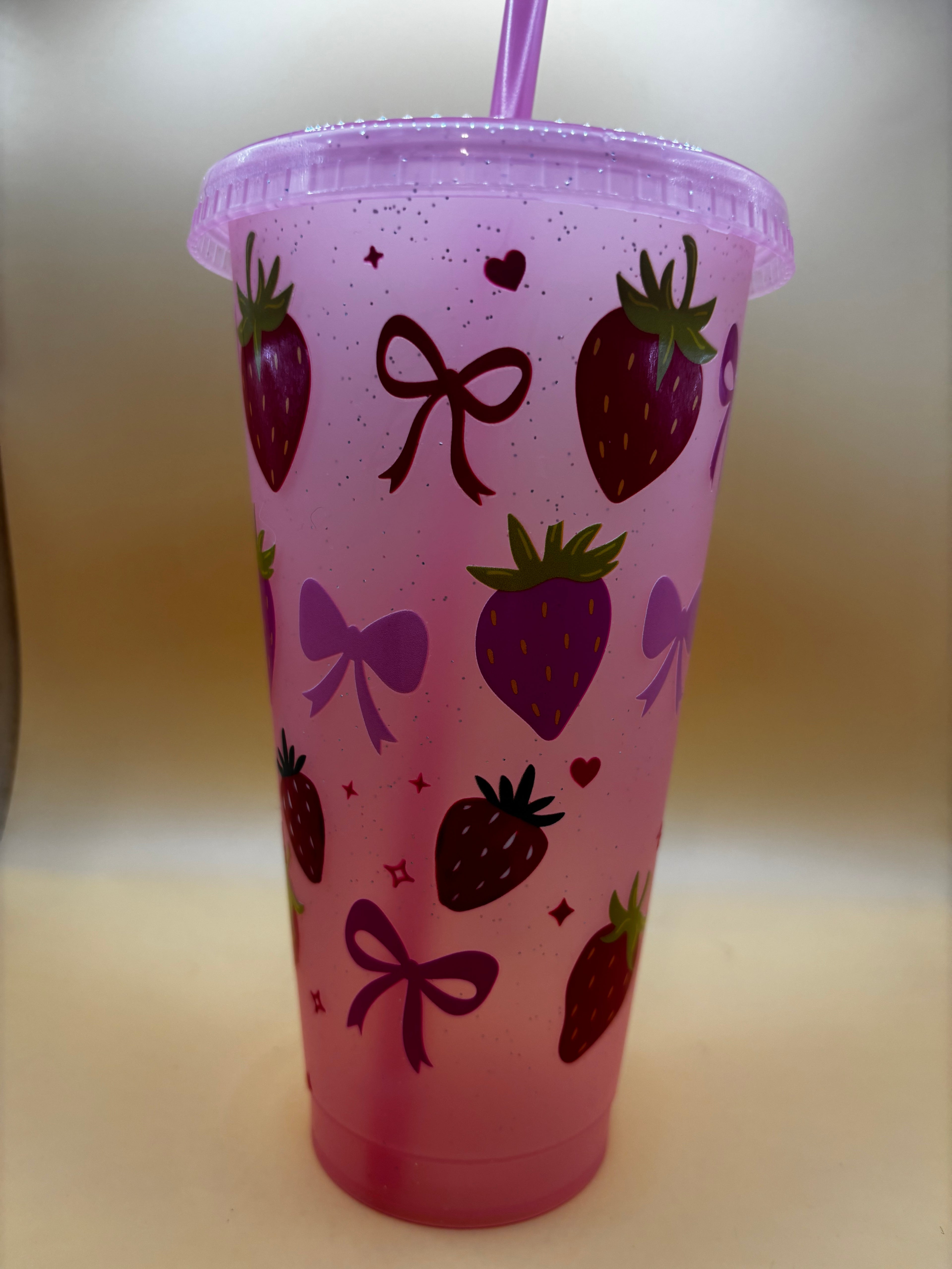 Strawberry and ribbon cold cup